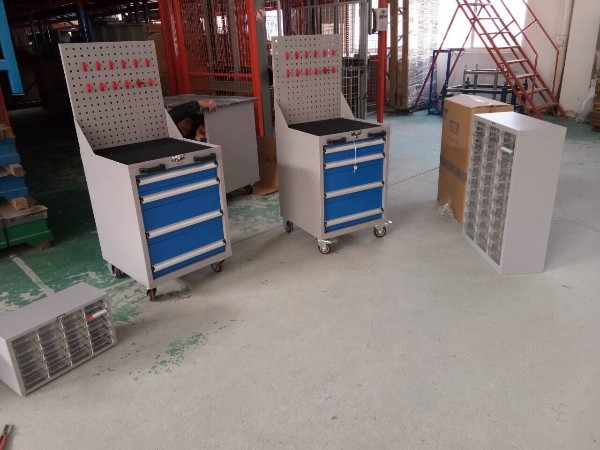 上海鐵工具柜制造商，實(shí)力廠家，用心制造【天金岡】