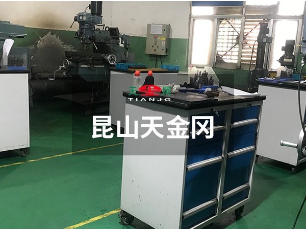 工具柜廠家哪家好，大家都選綠色環保-天金岡！