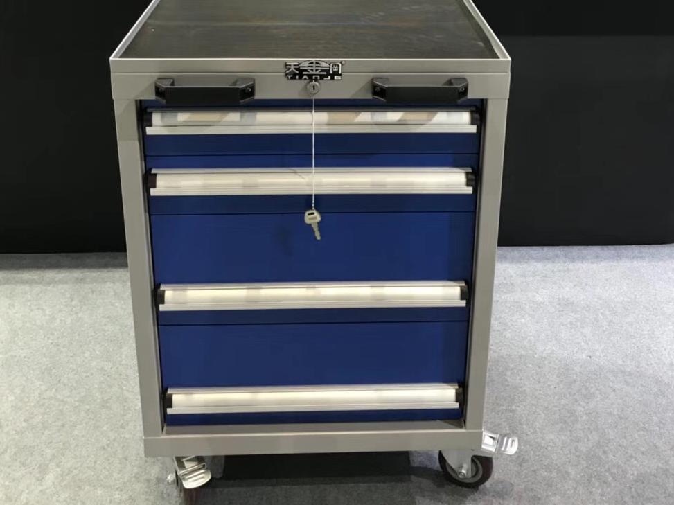 為什么工廠車間需要重型工具柜？【天金岡】